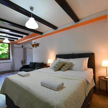 Villa Cancar Grabovac  Exteriör bild