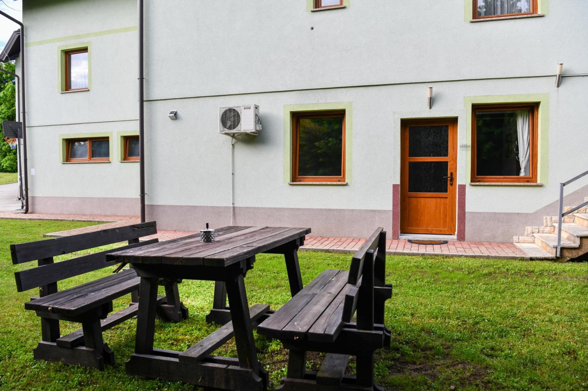 Villa Cancar Grabovac  Exteriör bild