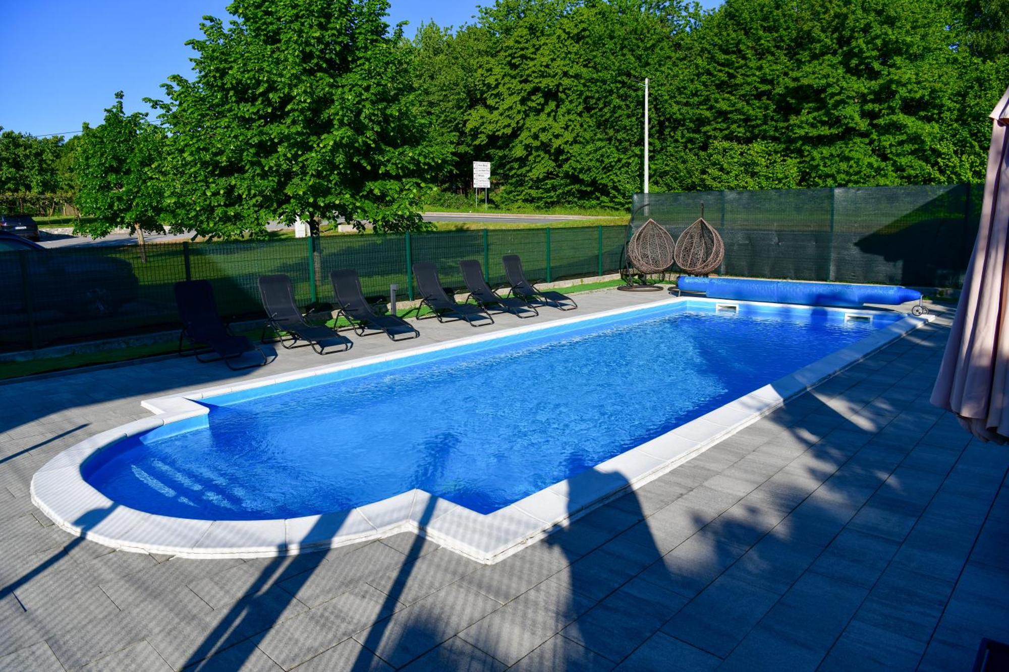 Villa Cancar Grabovac  Exteriör bild