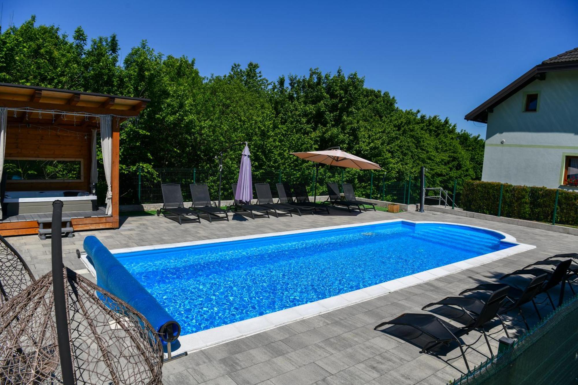 Villa Cancar Grabovac  Exteriör bild