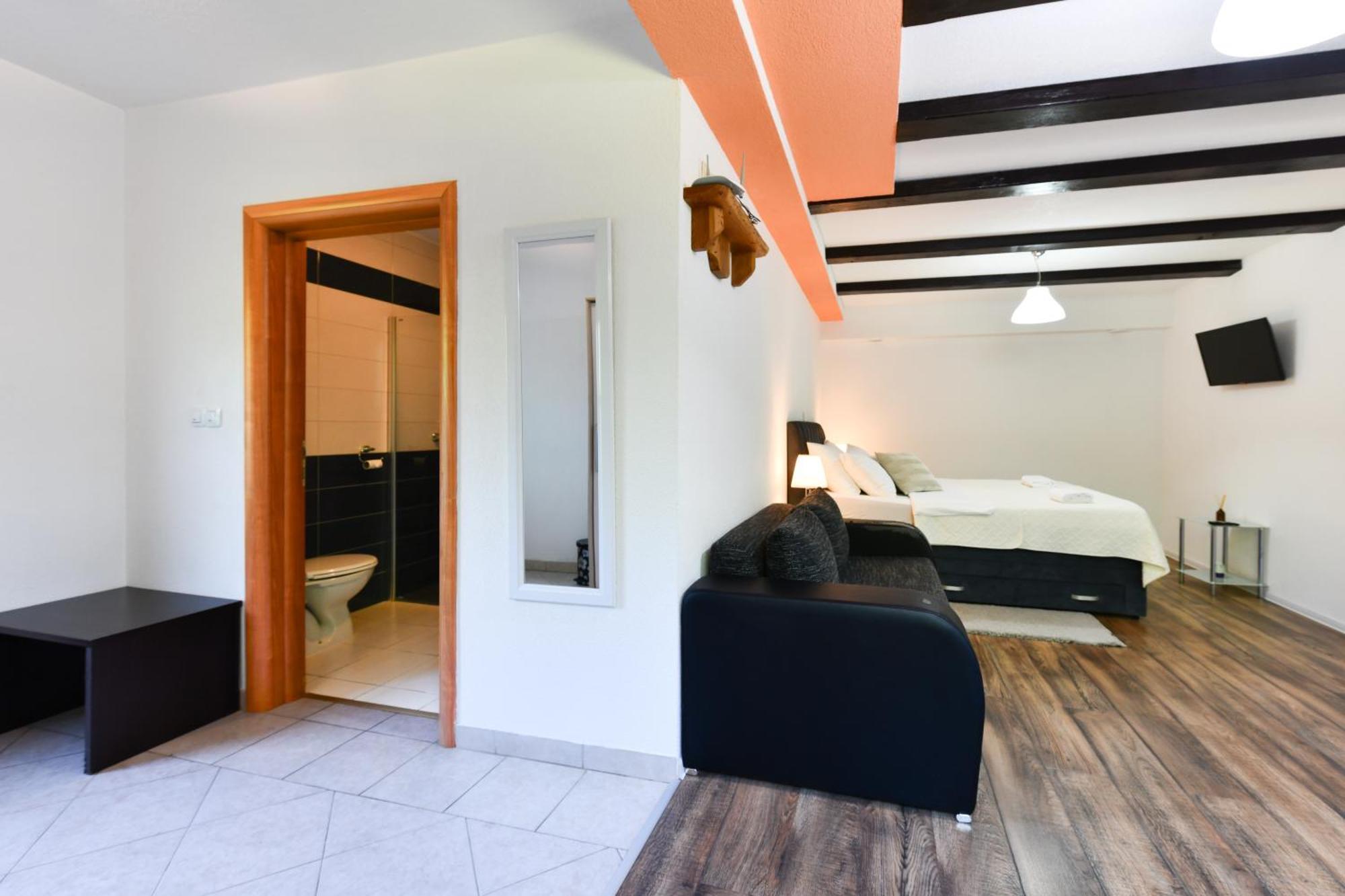 Villa Cancar Grabovac  Exteriör bild